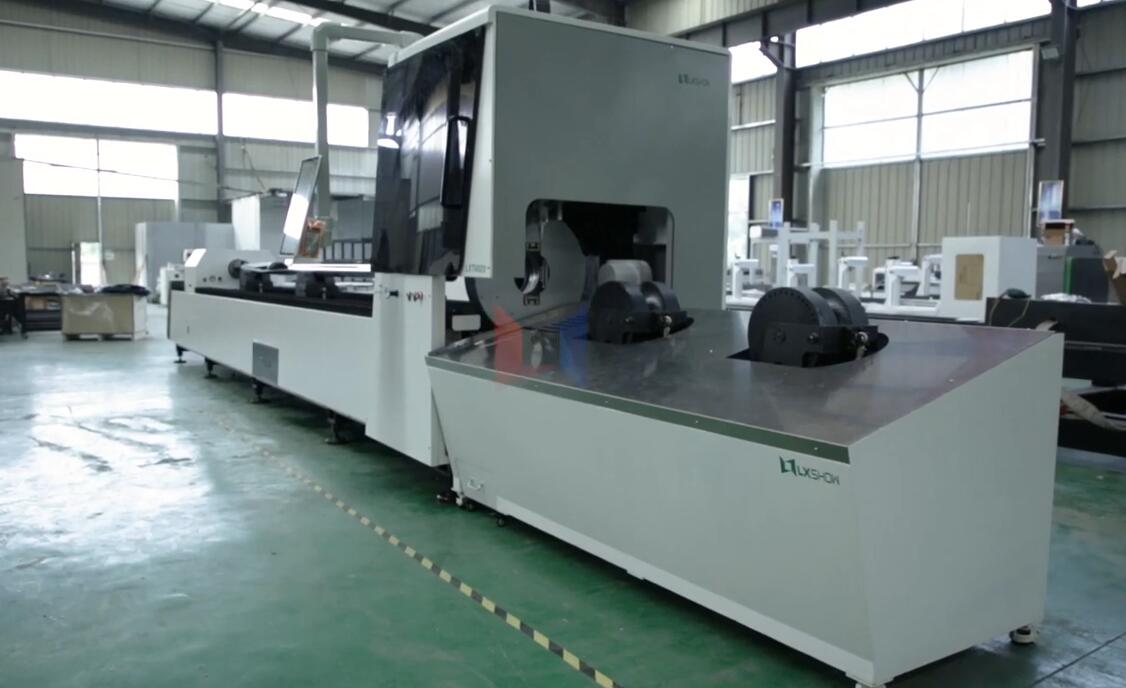 領秀激光方管圓管切割機